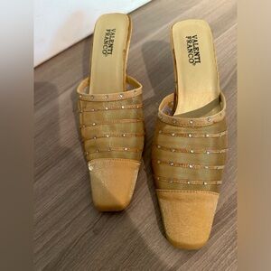 Valenti Franco “Jodie” gold heels